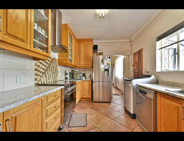 4 BEDROOM HOUSE FOR SALE IN RANDPARK RIDGE